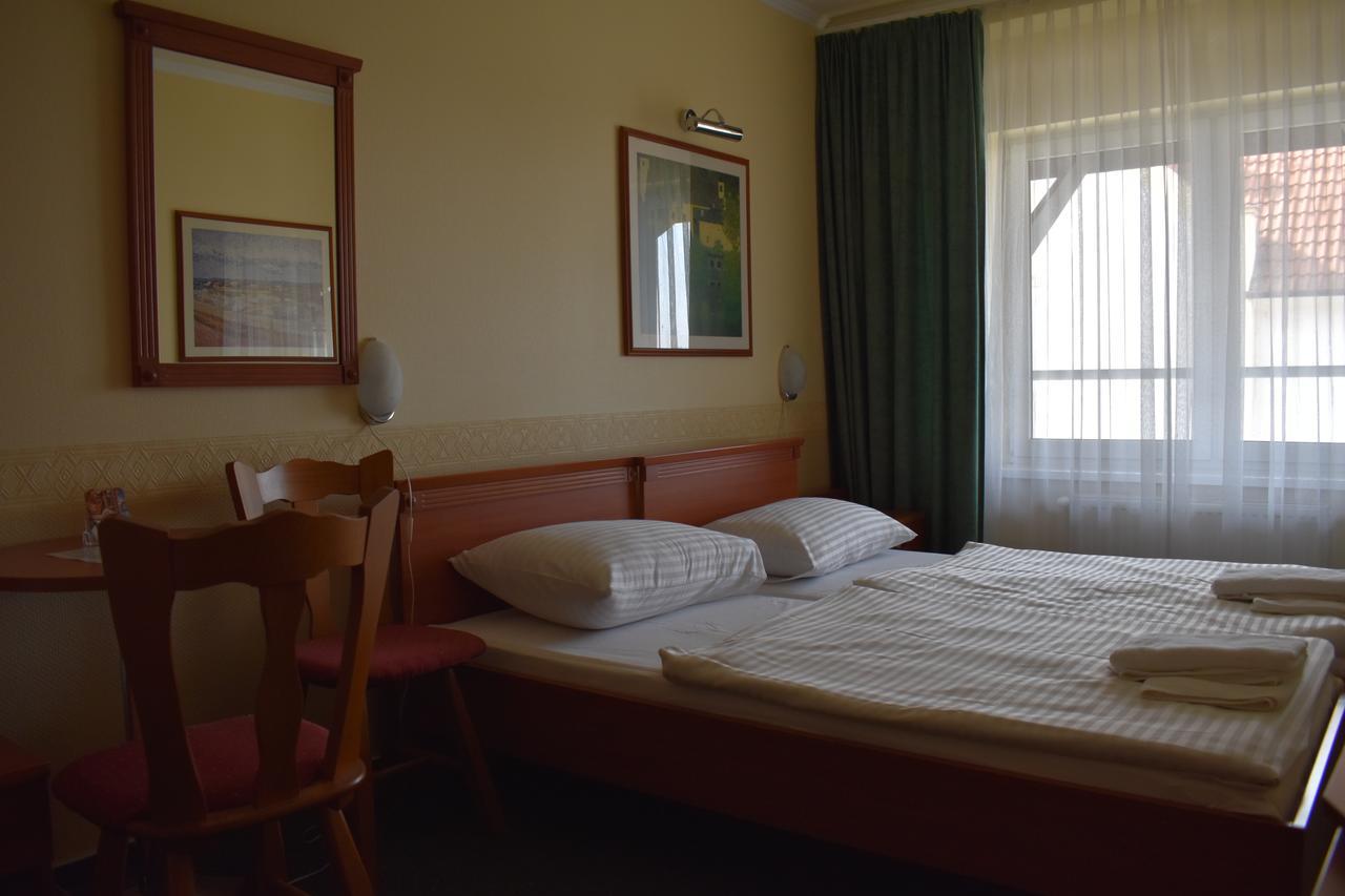 Paprika Panzio Bed and Breakfast Hegyeshalom Exteriör bild